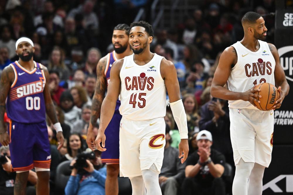 再次向我们 再次向我们