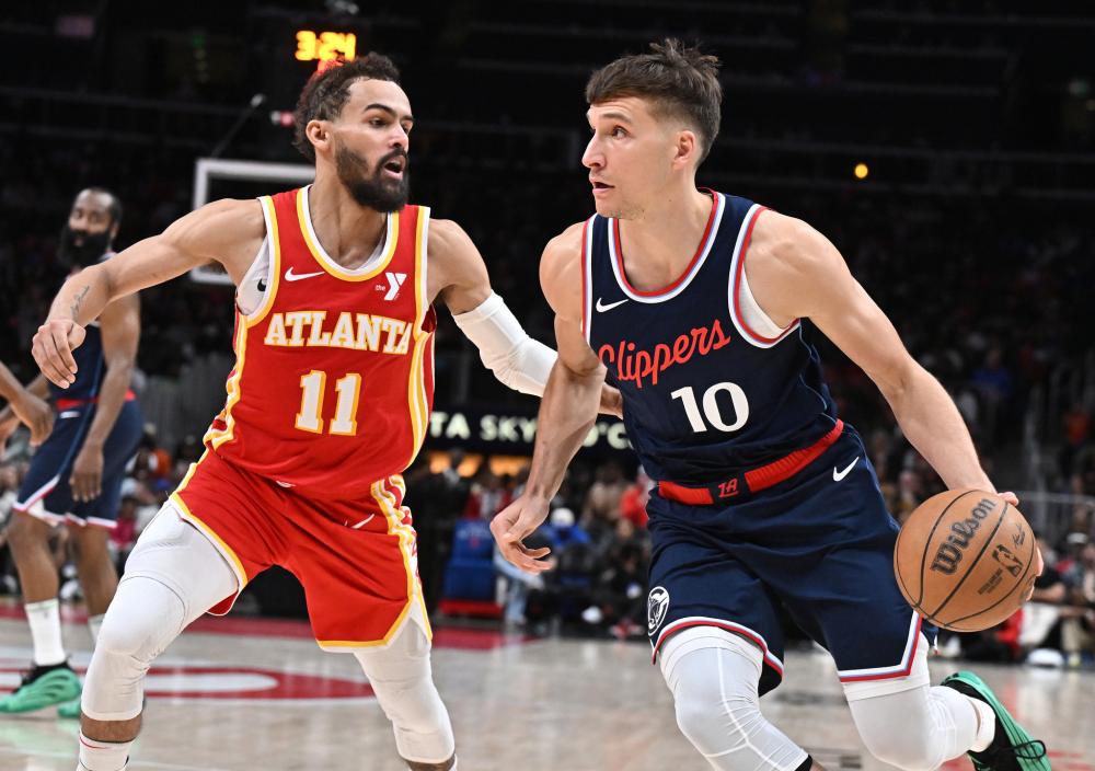 法尔克:若收到7000万欧莱比锡愿意卖西蒙斯,球员会去英超.