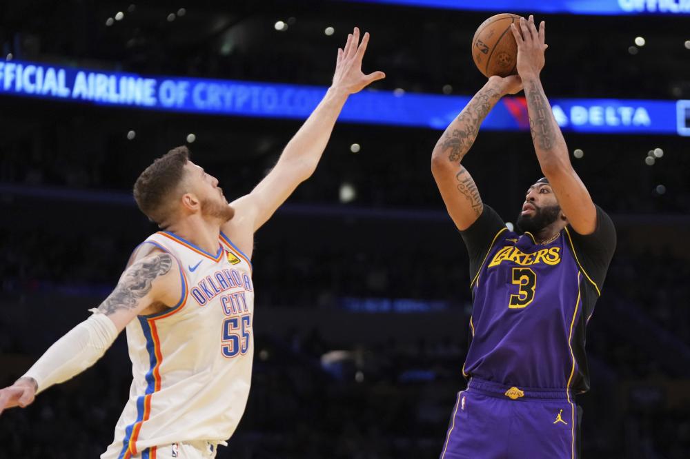 KD连场暴怒对火箭失望?末节连续打铁战意消散 输西部倒一吞3连败